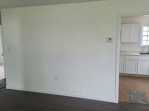 4th image of 304 Arlington Ave