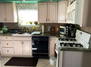 31 Eagle Rd, Staten Island, NY 10314