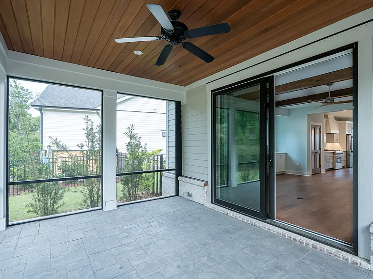 8249 Winding Creek Cir — Photo 33