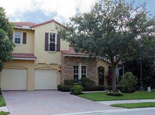 1047 Vintner Blvd, Palm Beach Gardens, FL 33410