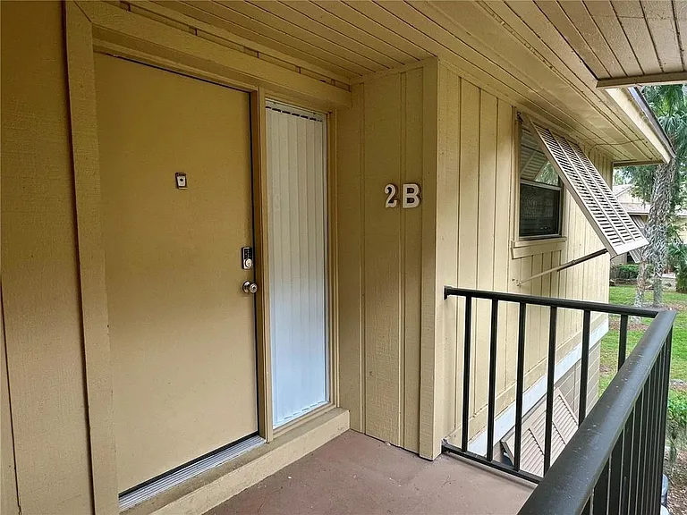 110 Cypress Woods Ct #2B — Photo 1