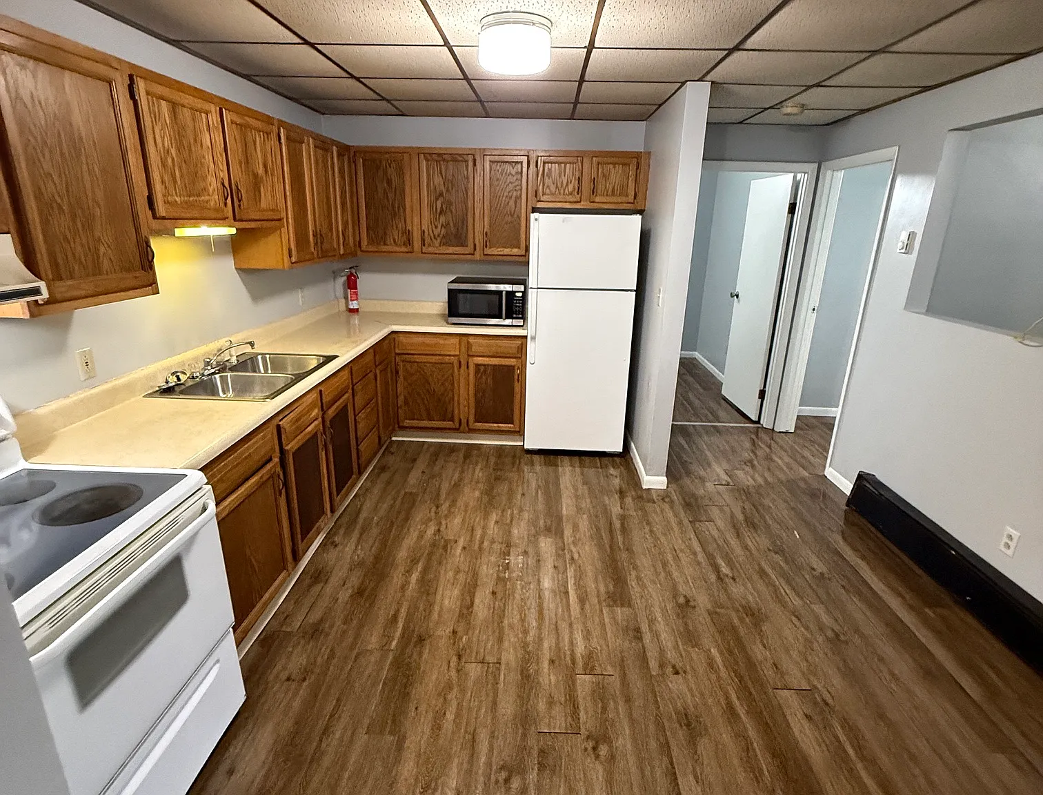 54 West Craig Street - B2 — Photo 1