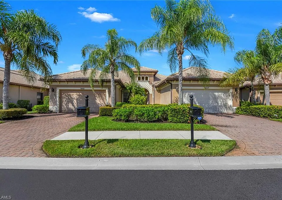 7461 Moorgate Point Way
