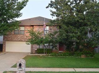 1915 Yellowstone Ln, Corinth, TX 76210