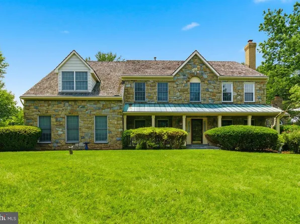 26 Grey Pebble Ct, Darnestown, MD 20874