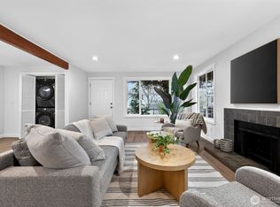 8742 3rd Avenue NW, Seattle, WA 98117