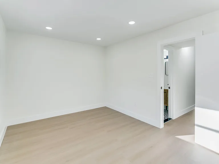 Indian Oaks Townhomes — Photo 40