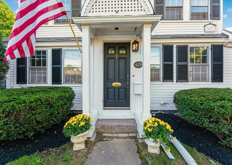 424 Main St, Hingham, MA 02043 Zillow