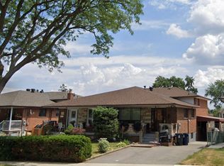 33 Starview Dr, Toronto, ON M9M 1K7