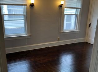 1275 W 106th St, Cleveland, OH 44102