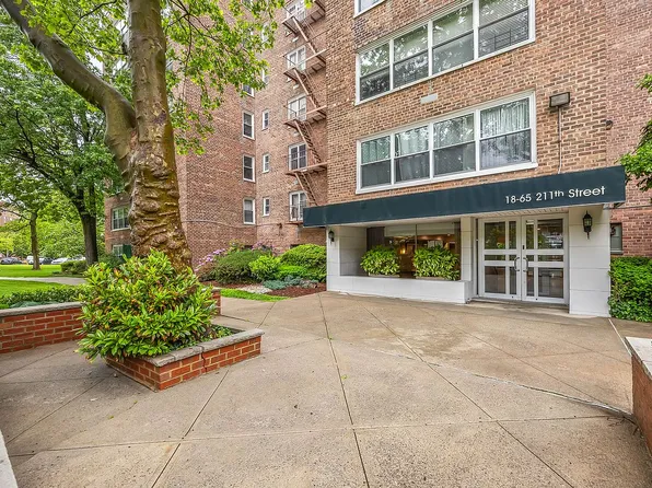 18-65 211th St #6G, Queens, NY 11360