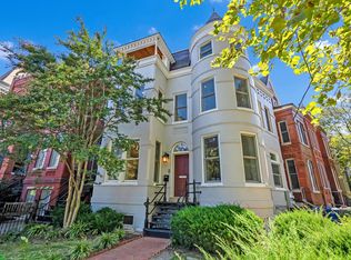 901 N Carolina Ave SE #A, Washington, DC 20003