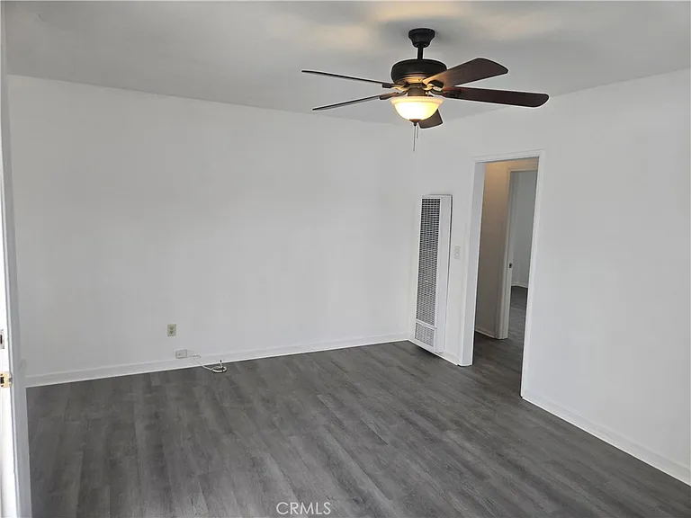 8192 Franklin St — Photo 10