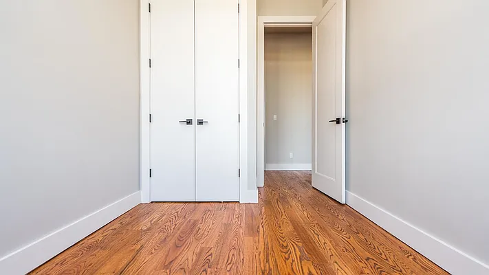 Rented by Nooklyn NYC LLC | media 25