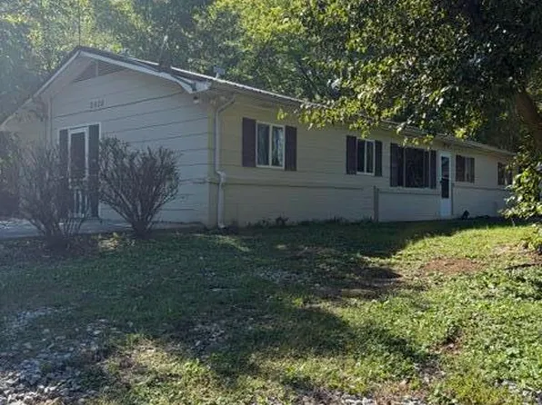 2020 Pickens St SE, Cleveland, TN 37323