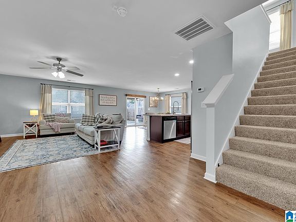 3rd image of 436 Reed Way