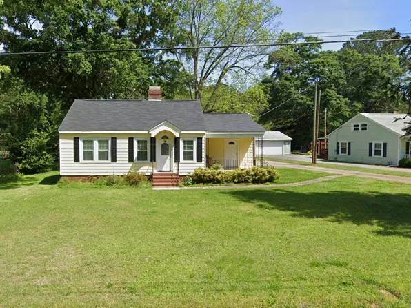 111 Magnolia Dr, Griffin, GA 30223