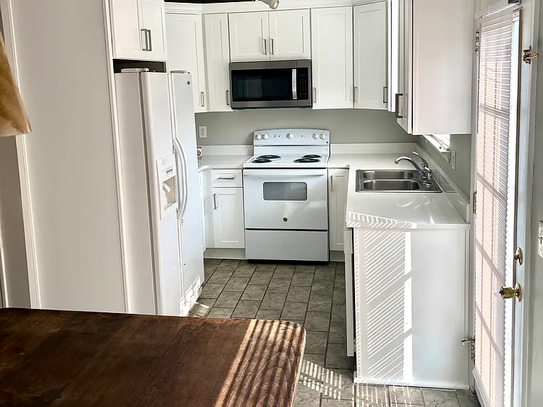 315 Bonita Pkwy — Photo 4