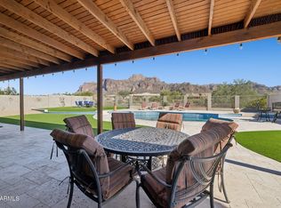 103 S Sixshooter Rd, Apache Junction, AZ 85119