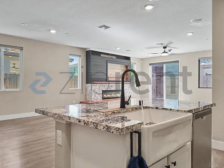 2272 Borealis Cir — Photo 16
