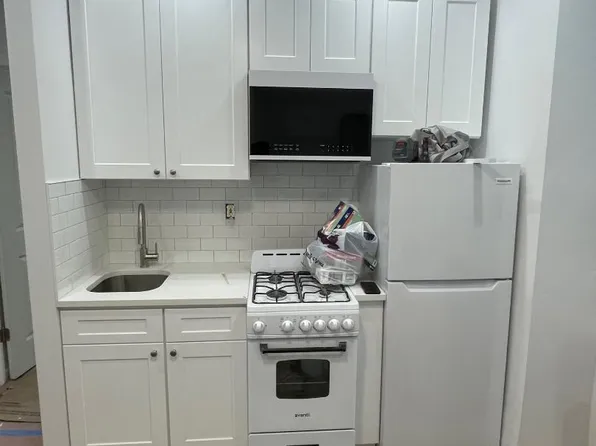 517 East 77th Street image 1 of 14