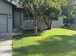944 NE Lena Pl, Bend, OR 97701