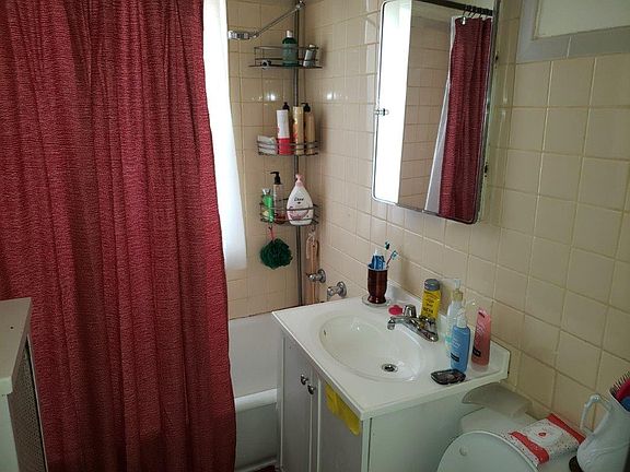 4th image of 4844 W Wrightwood Ave #4852-D2