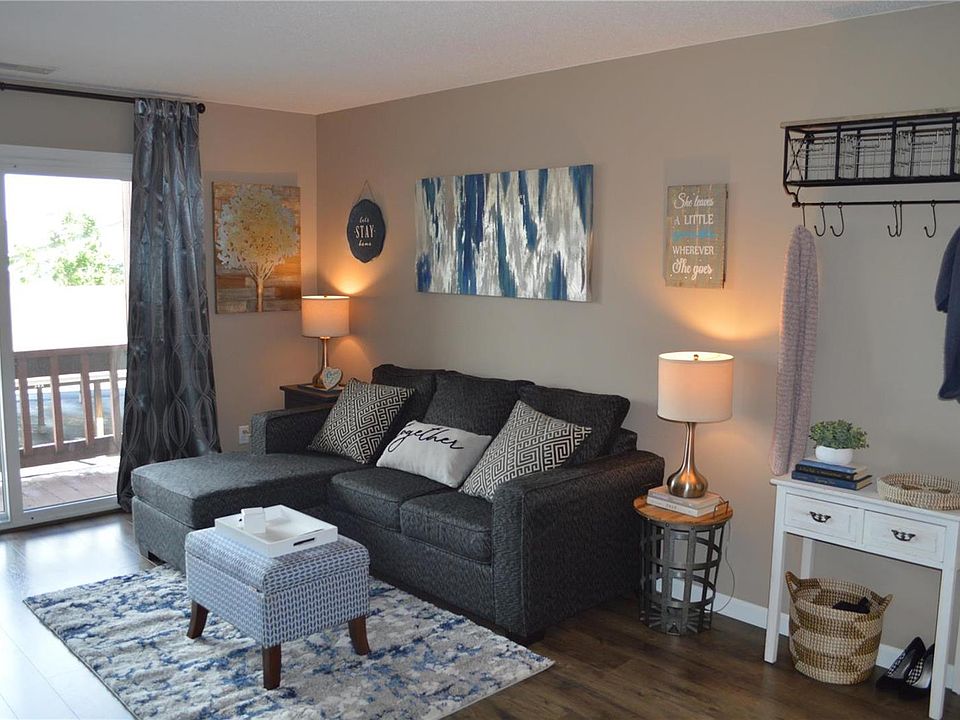 1462 Summergate Pkwy, Saint Charles, MO 63303 Zillow