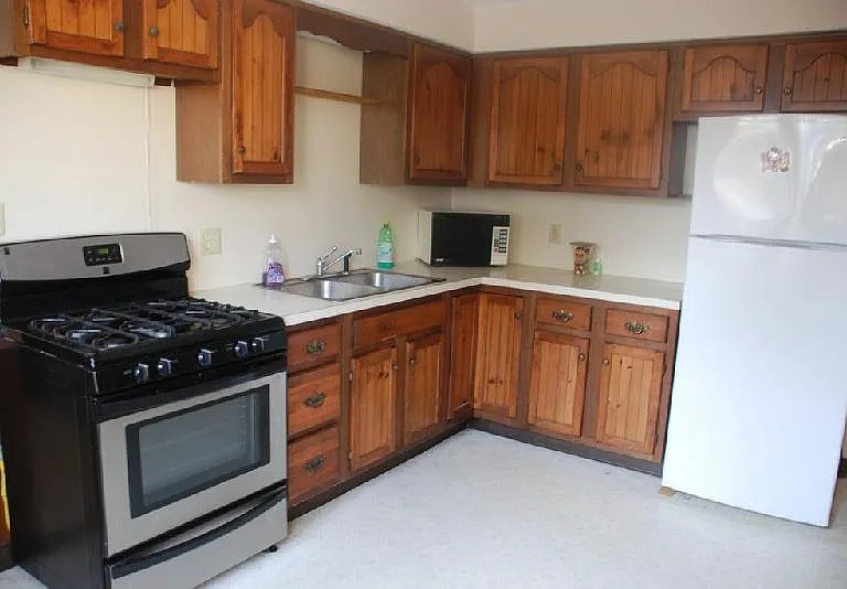 343 Crescent St #1 — Photo 1