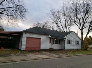 1066 Overland Ave NE, North Canton, OH 44720