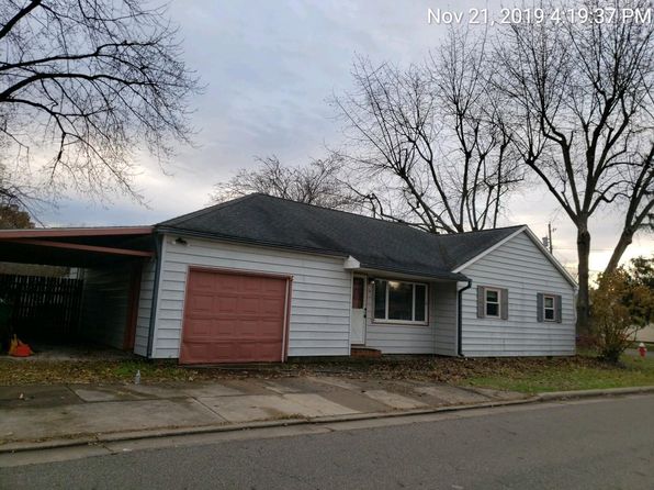 1066 Overland Ave NE