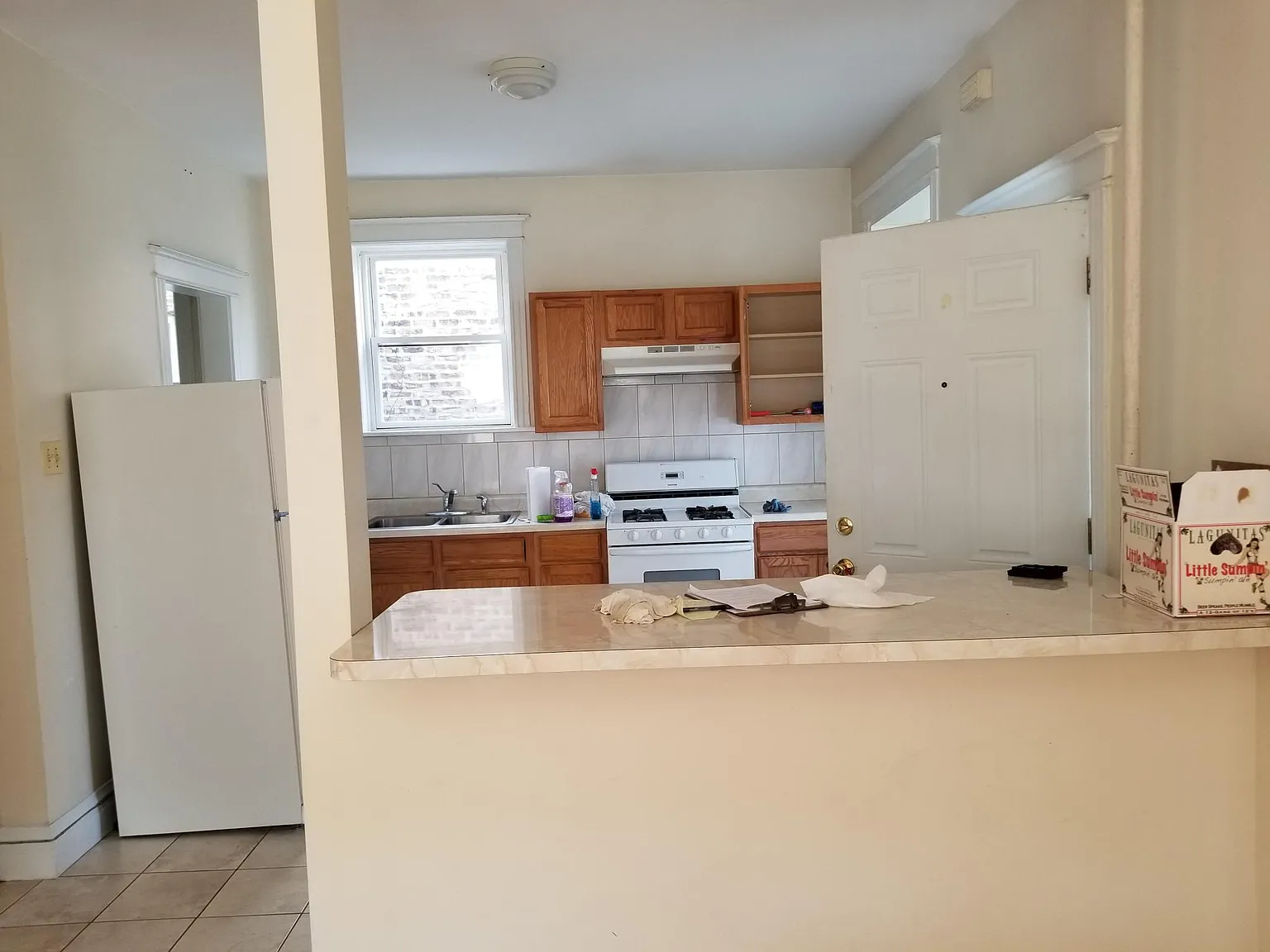 6121 S Saint Lawrence Ave — Photo 3