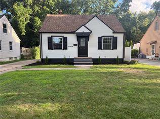 23809 Frank St, North Olmsted, OH 44070