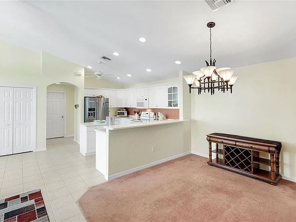 5th image of 1201 Jardin DR
