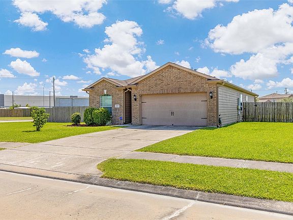 2nd image of 6903 Musclewood Rd