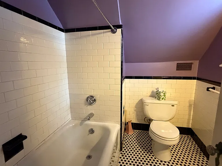 31 Fells Rd — Photo 19