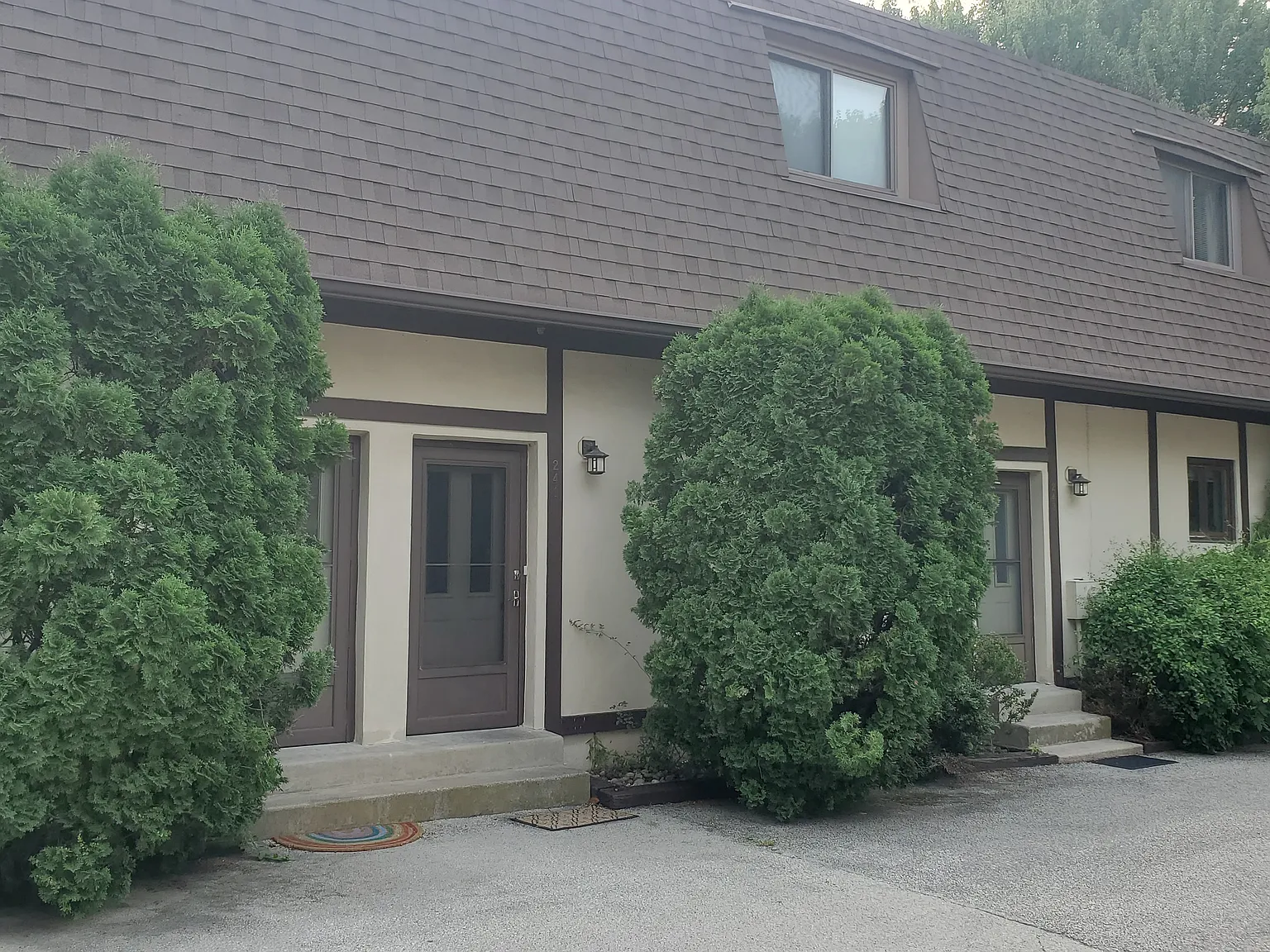 2 bed, 2.5 bath, 1344 sqft, $2,550 — Photo 1