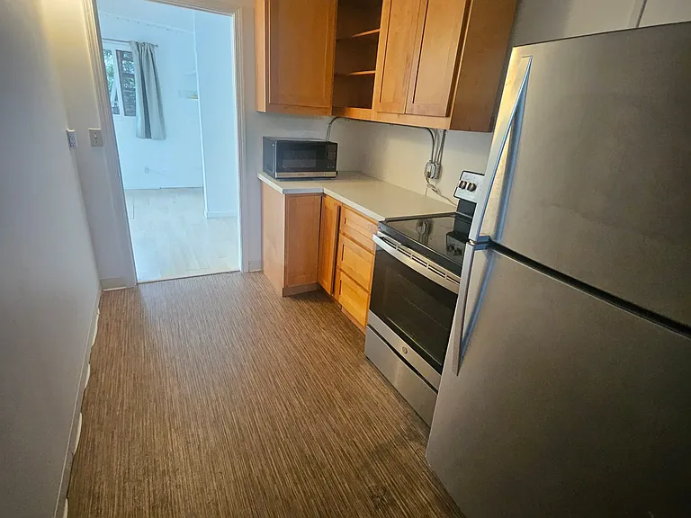 3361 Emerson St #A — Photo 23