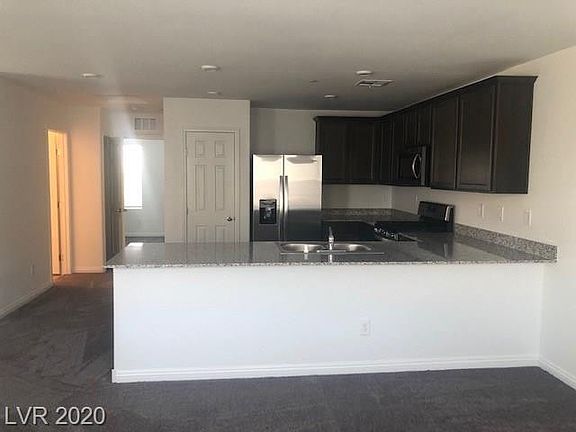 3rd image of 4501 Dover Straight St Lot 130