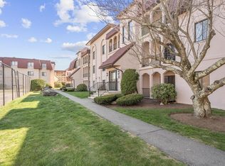 685 Oak St #12, Brockton, MA 02301