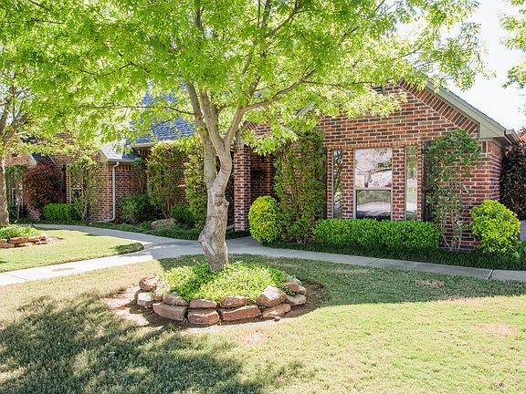 5th image of 800 Maplewood Ct