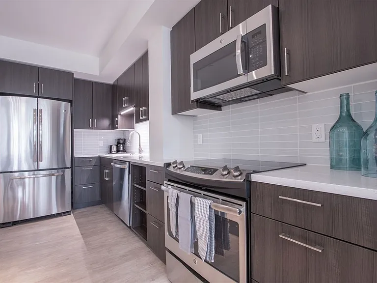 900 Beacon St #307 — Photo 6