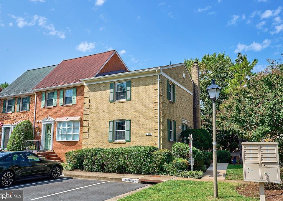 1st image of 2670 Centennial Ct