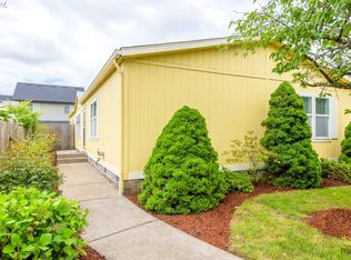 1056 Oak Meadows Pl, Springfield, OR 97477