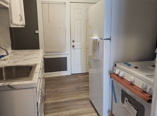 1389-93 Giel Ave #B09, Lakewood, OH 44107