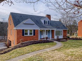 1808 Kent Rd, Pittsburgh, PA 15241