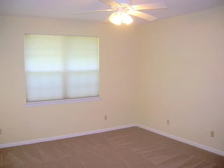 1653 Vintage Ridge Ct — Photo 7