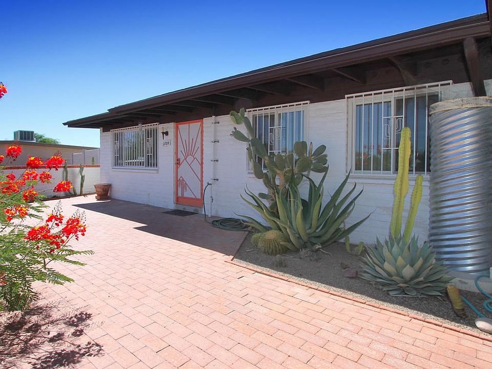 1st image of 2788 W Calle Del Huerto