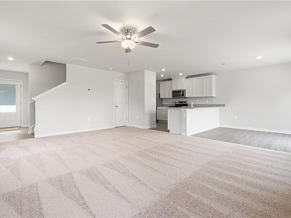 4th image of 7930 Honeybee Ct