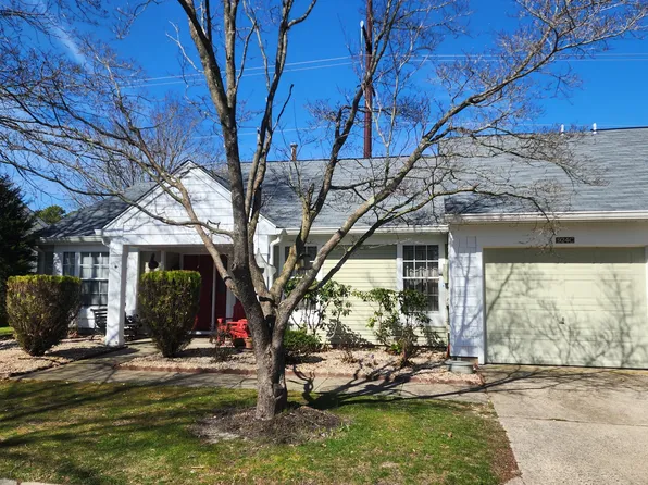 924 Liverpool Circle #C, Manchester, NJ 08759